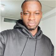 Je suis professeur en maintenance et informatique bureautique et je donne des cours de soutien scolaire